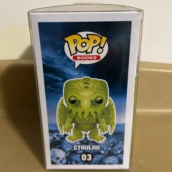 Funko Pop Cthulhu Master Of R’lyeh GITD - Picture 5 of 5